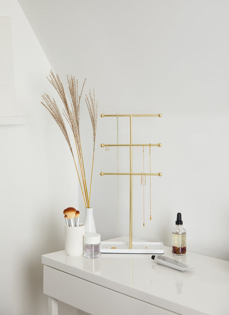 Jewelry Stands | color: White-Brass